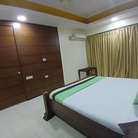 Blossoms Room The Plaza-Luxury Collection- Lakdikapul Hyderabad Exterior photo