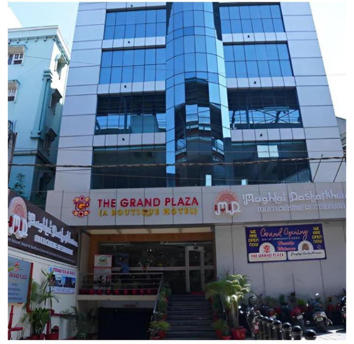 Blossoms Room The Plaza-Luxury Collection- Lakdikapul Hyderabad Exterior photo